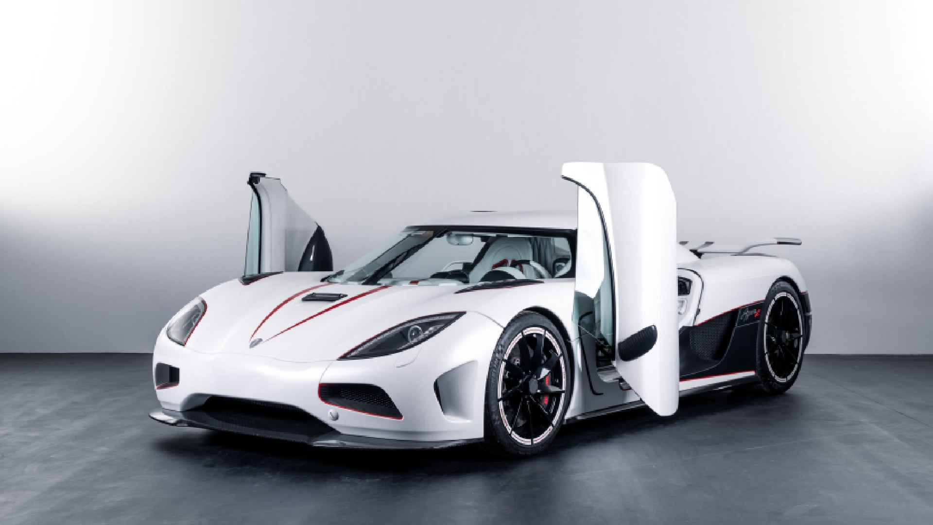 agera-r (13)