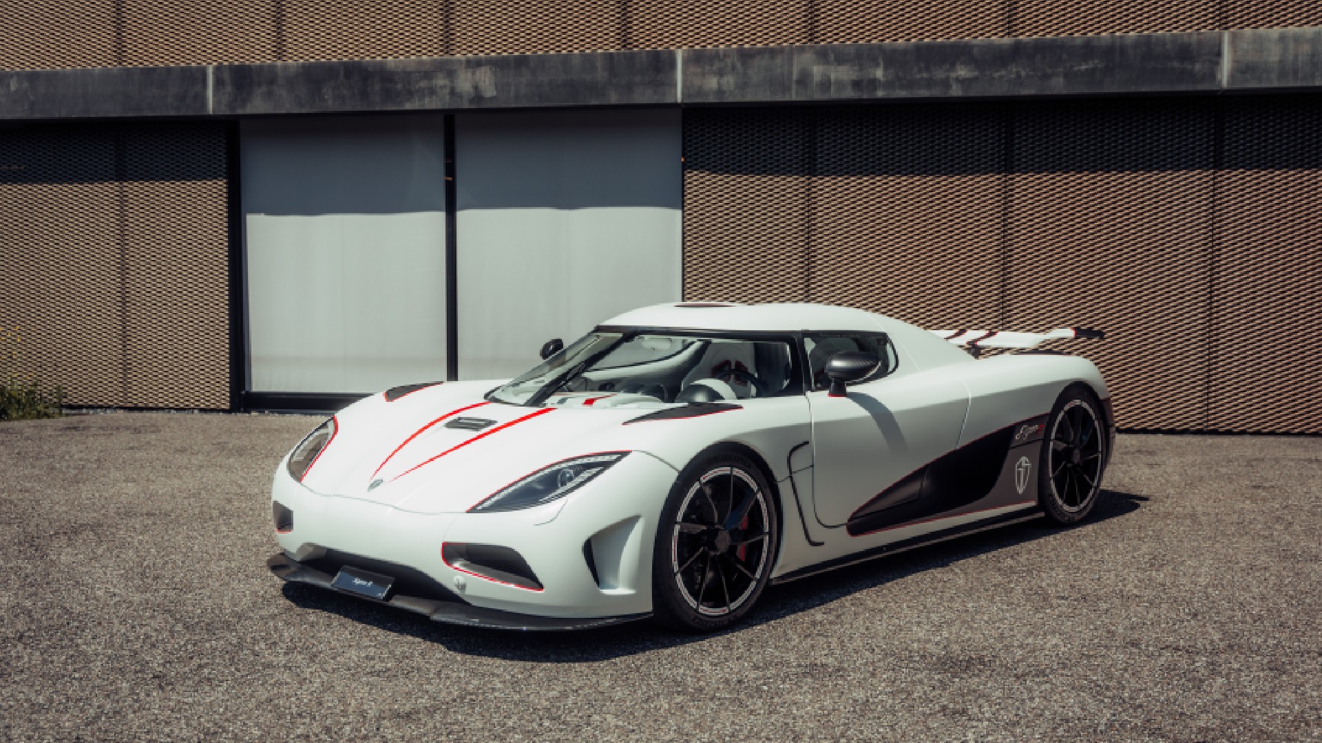 agera-r (18)