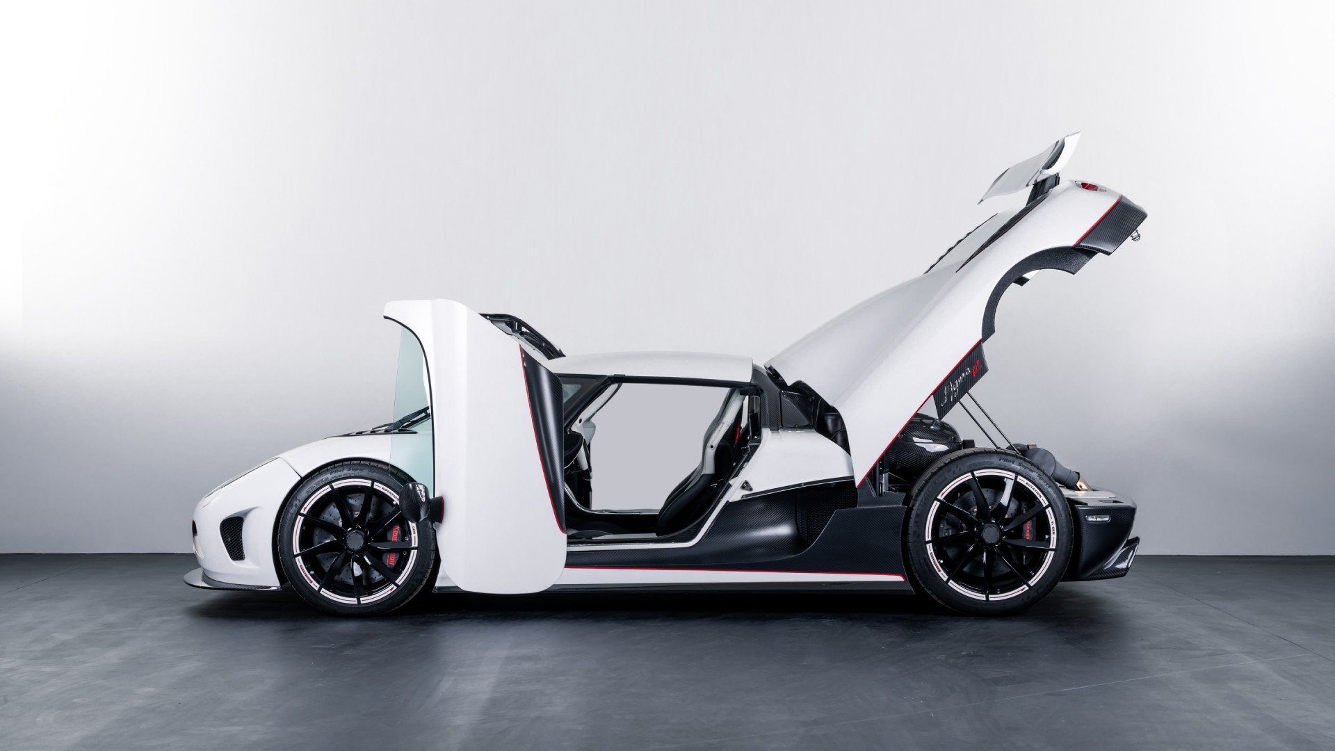 agera-r (9)