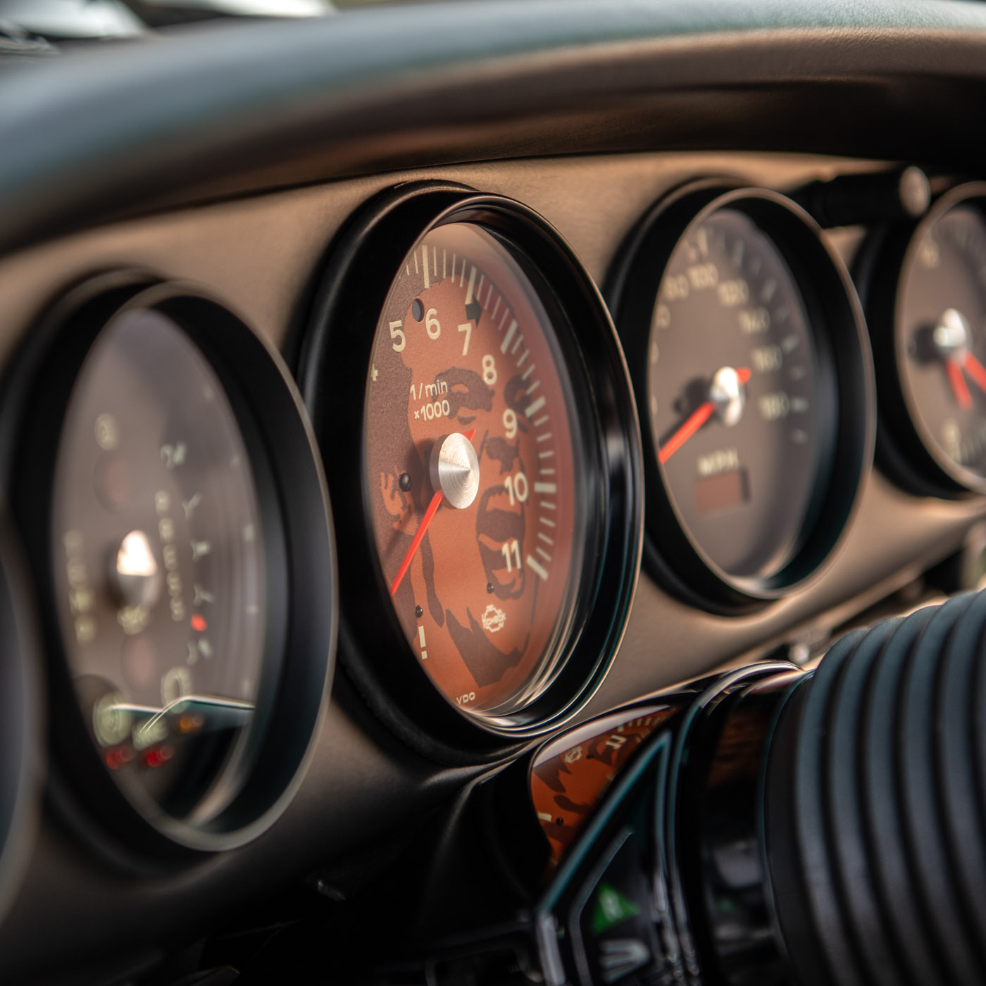 35-singer-911-hollywood