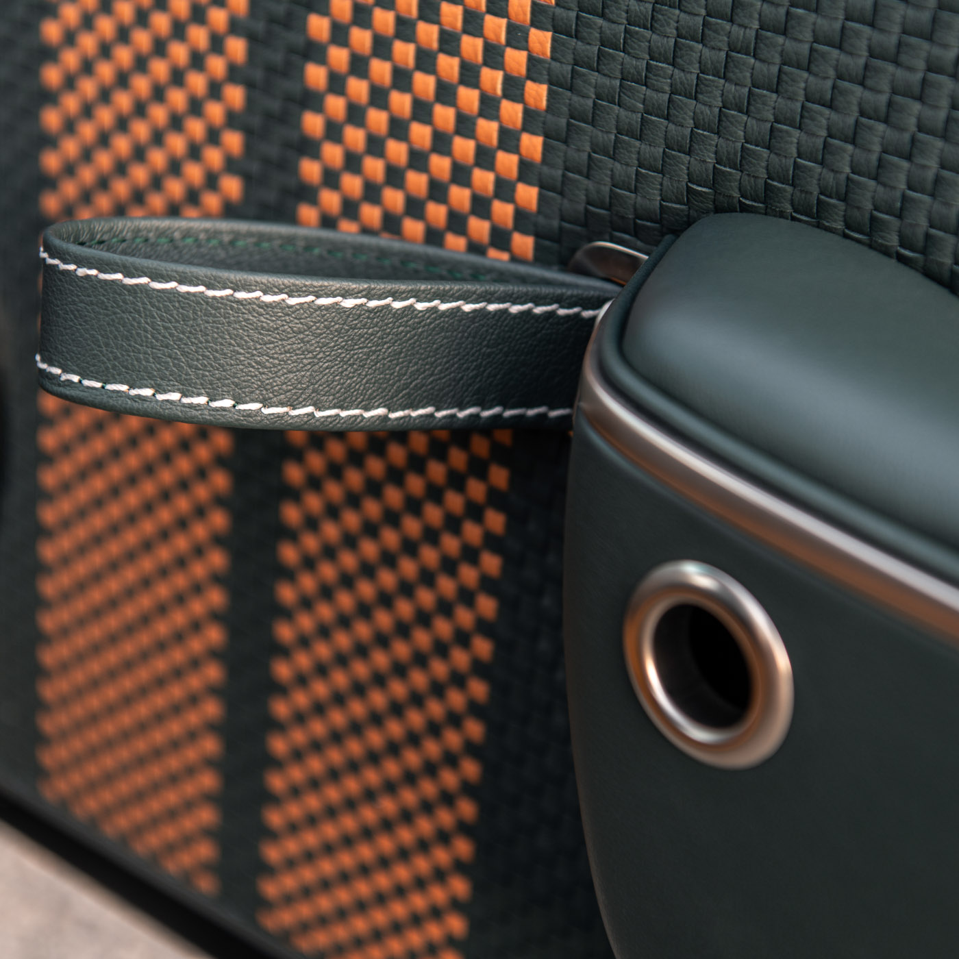 42-singer-911-hollywood-1